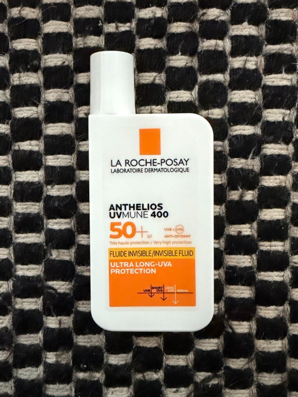 French Pharmacy -La Roche-Posay Anthelios UVmune 400 SPF 50+,  Exp. 2/2027